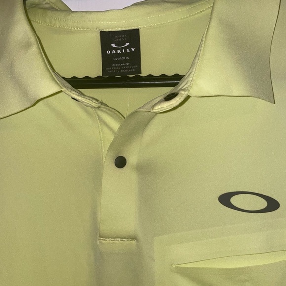 Oakley Golf Polo - Picture 2 of 3